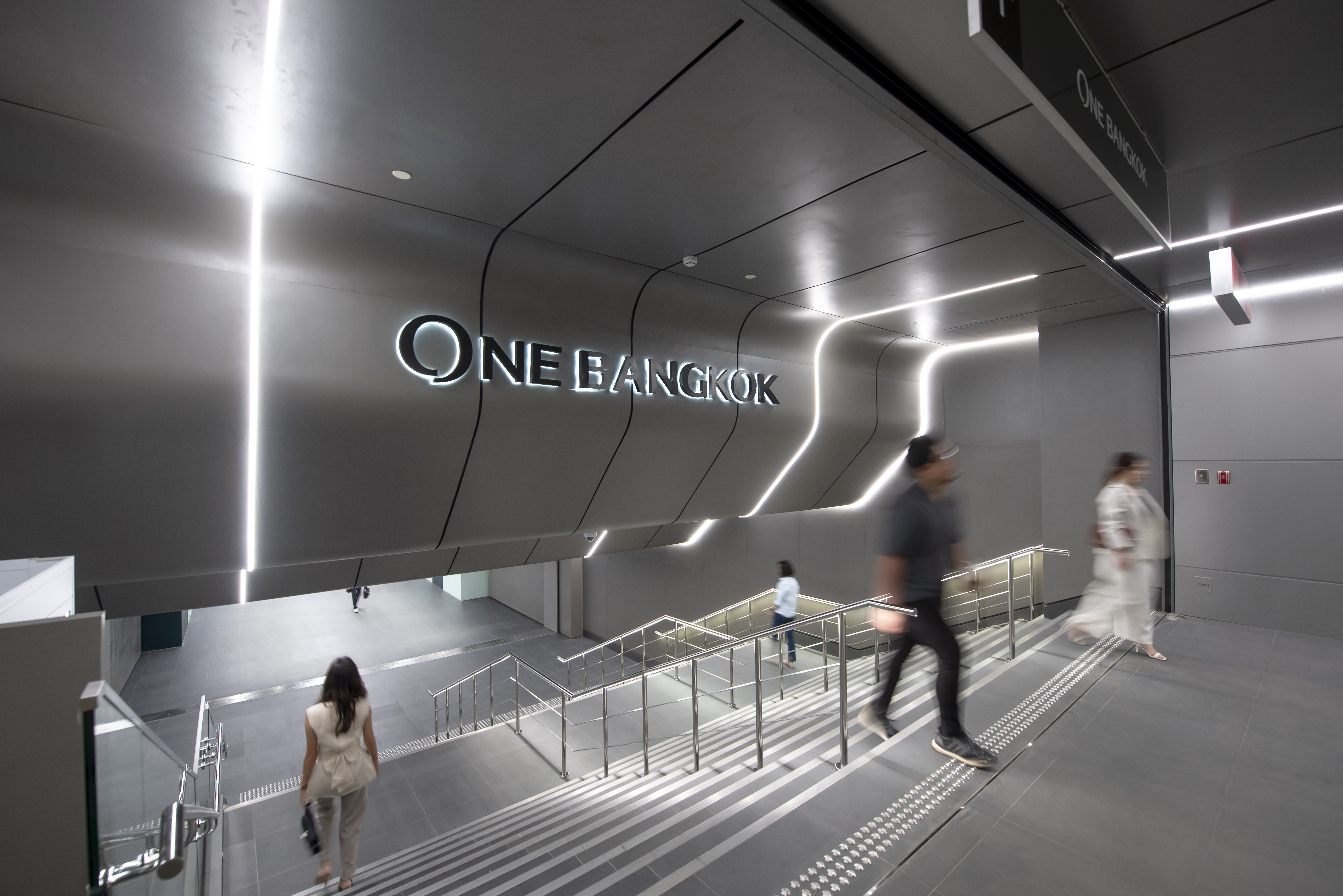 MRT Lumphini station